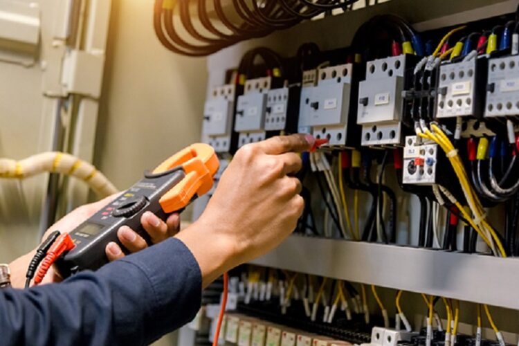 Top Reasons Why You Need to Hire an Electrician in South Auckland