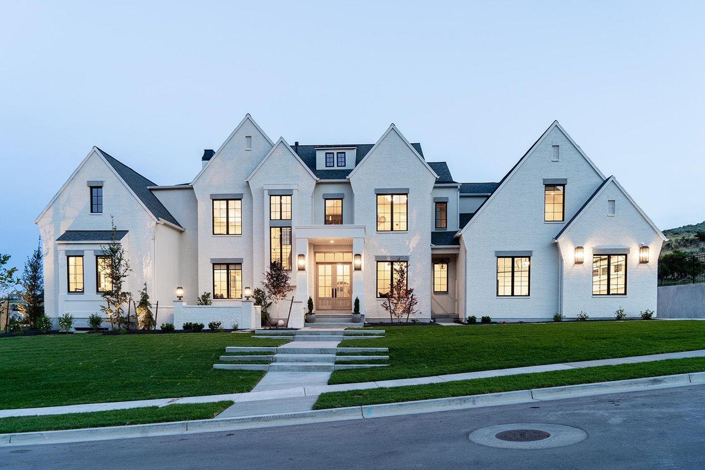 5 Important Factors to Consider When Moving to Naples, FL