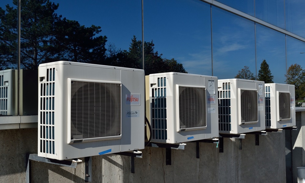 When to Call Heat Pump Experts in Apopka, FL